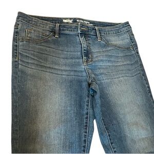 Mossimo Supply & Co size 12 blue mid rise jeans, Jegging